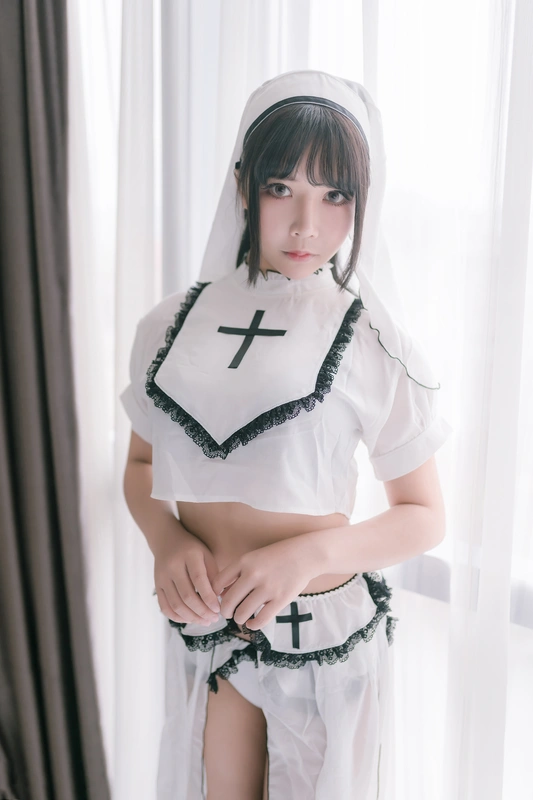 纯白修女 - 抱走莫子AA